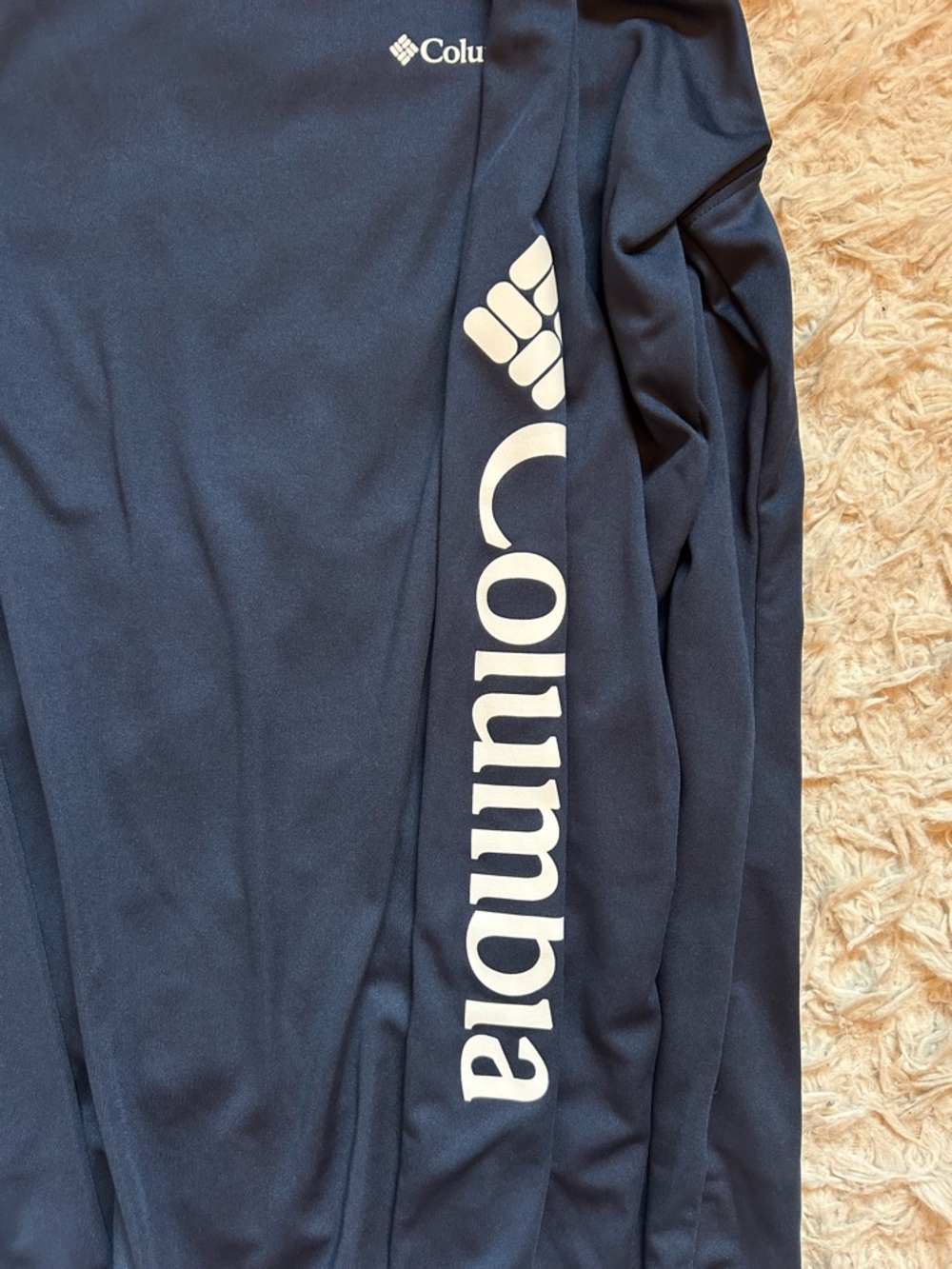 Columbia Navy Blue Performance Long Sleeve Top - Picture 2 of 3